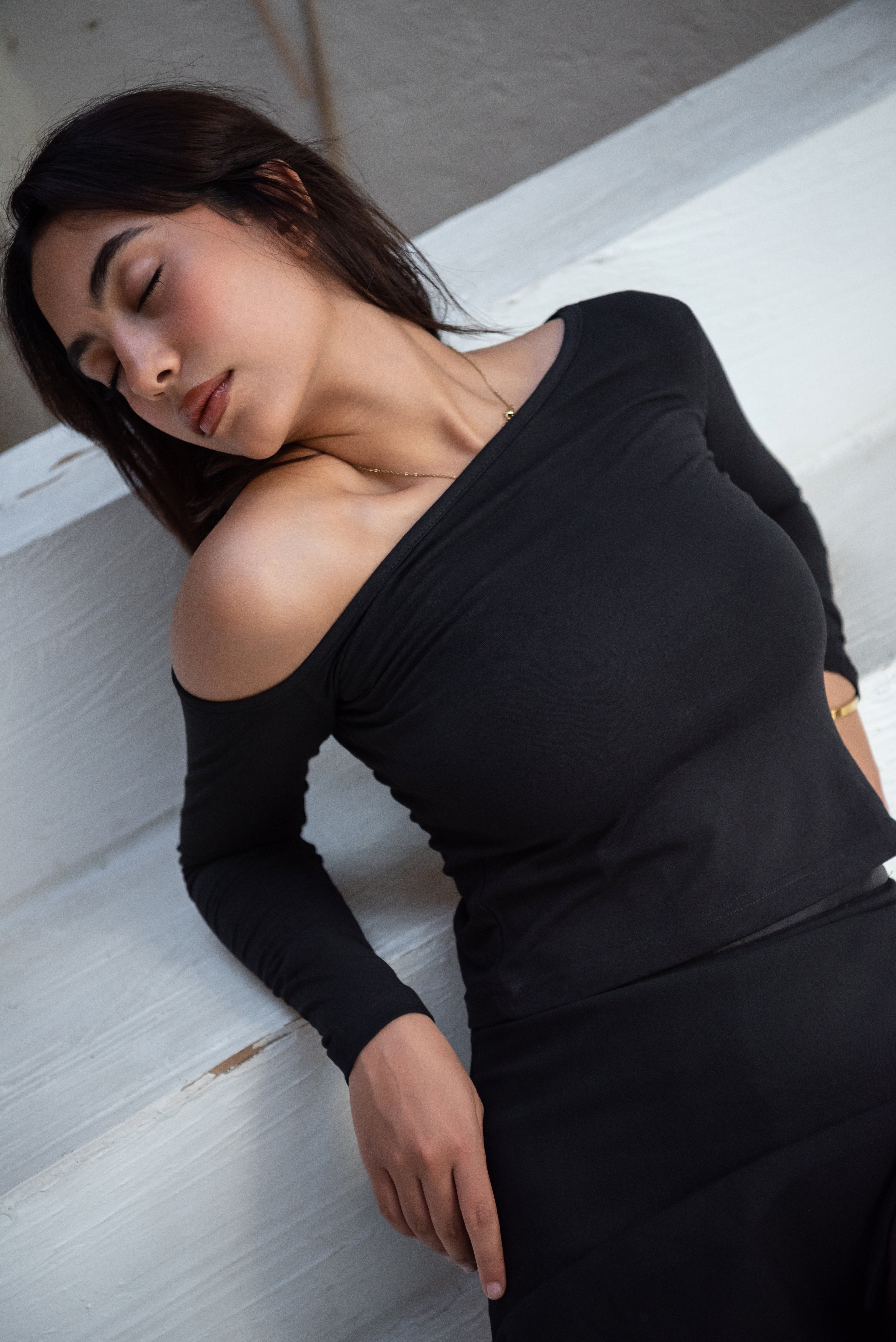 Sleek One Shoulder Top